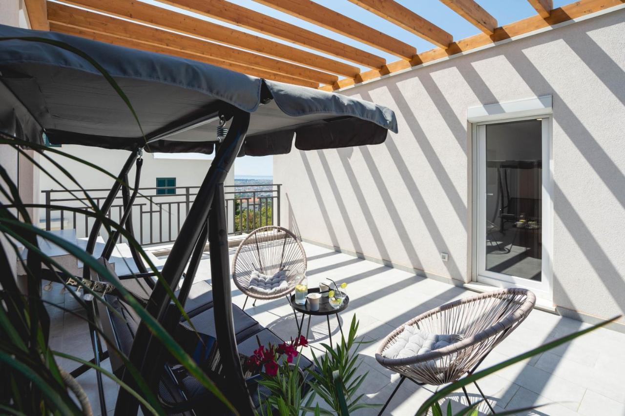 Villa Dorso With Heated Pool Klis Exterior photo